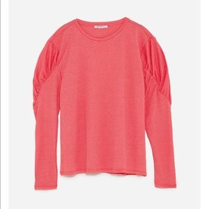 ⭐️⭐️SALE!!! Zara shirt w/voluminous sleeves